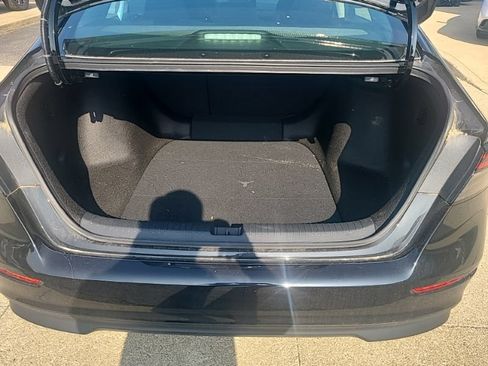 Used 2024 Honda Accord EX image 10
