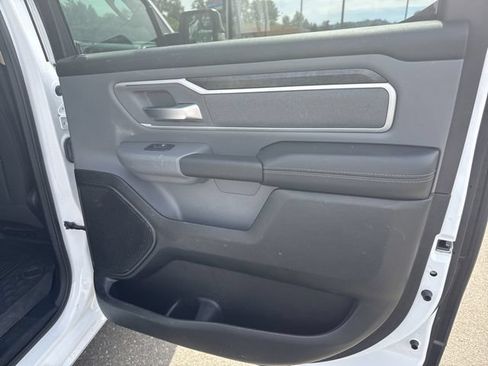 Used 2020 RAM 1500 Big Horn AWD/4WD image 11