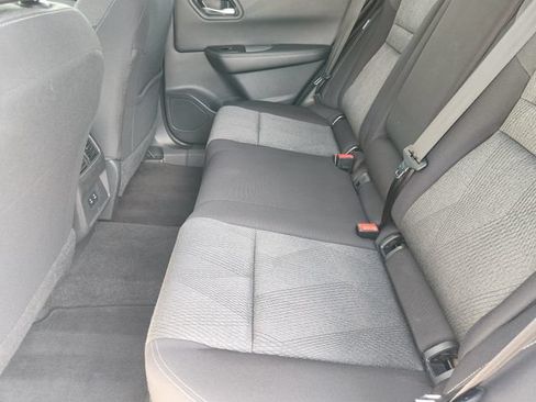 Used 2024 Nissan Rogue SV FWD image 27