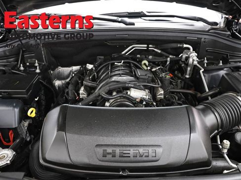 Used 2025 Dodge Durango R/T AWD/4WD image 7