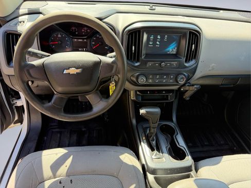 Used 2018 Chevrolet Colorado W/T RWD image 13
