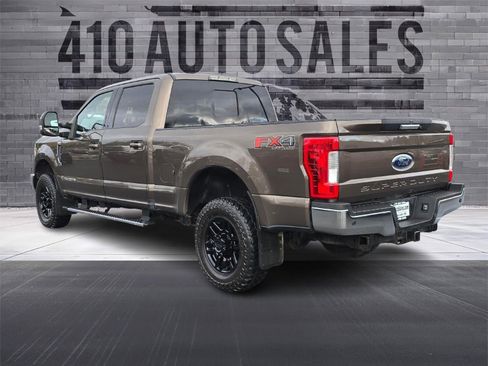 Used 2017 Ford F350 Lariat w/ FX4 4x4 Off Road Package image 8
