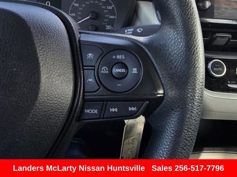 Used 2023 Toyota Corolla LE image 21