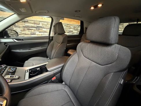 Certified 2022 Hyundai Palisade SE image 12