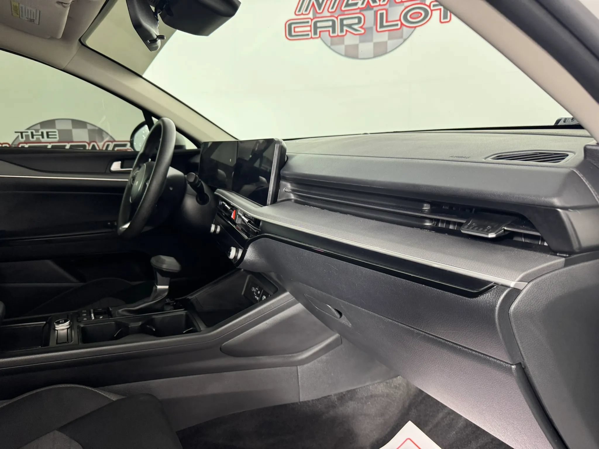 Used 2025 Kia K5 LXS FWD image 12