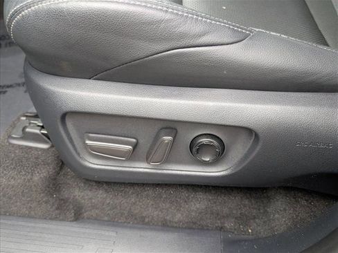 Used 2025 Toyota 4Runner TRD Off-Road Premium image 24