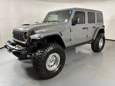 Used 2021 Jeep Wrangler Unlimited Rubicon w/ Trailer Tow Package image 5