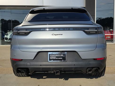 Used 2021 Porsche Cayenne Coupe image 6