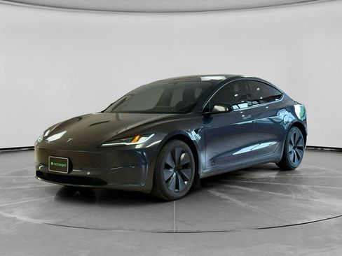 Used 2025 Tesla Model 3 Long Range AWD/4WD image 1