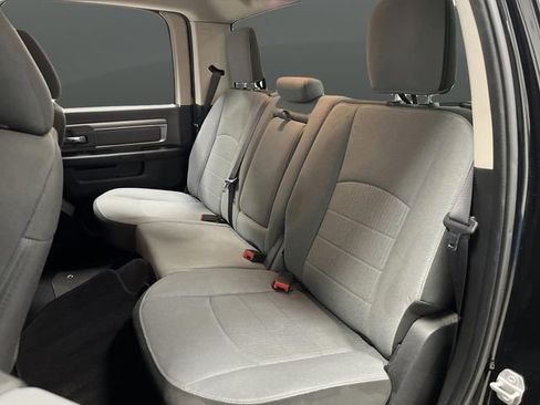 Used 2022 RAM 1500 Classic SLT image 25