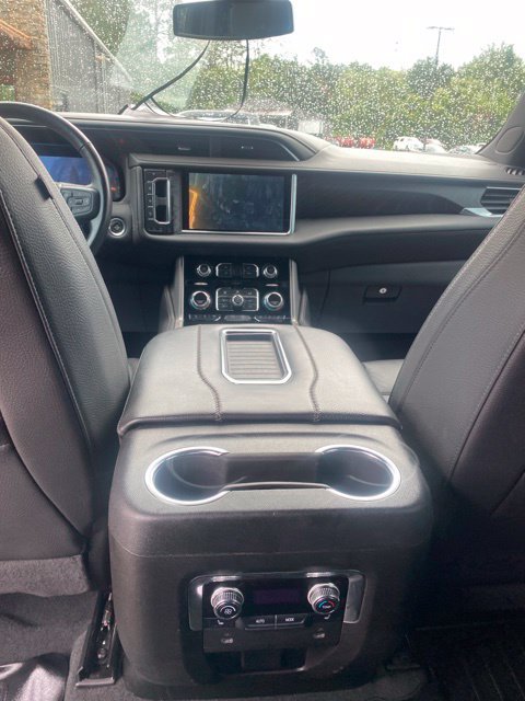Used 2022 GMC Yukon Denali RWD image 10