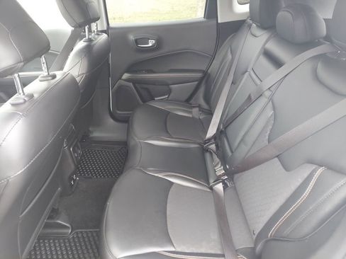 Used 2019 Jeep Compass Latitude w/ Popular Equipment Group image 28