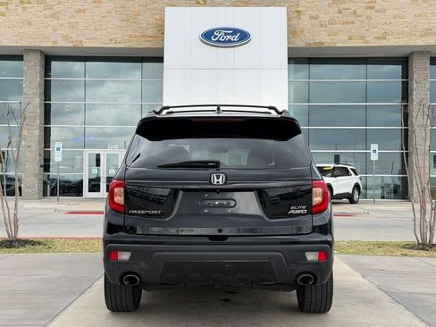 Used 2021 Honda Passport Elite image 19