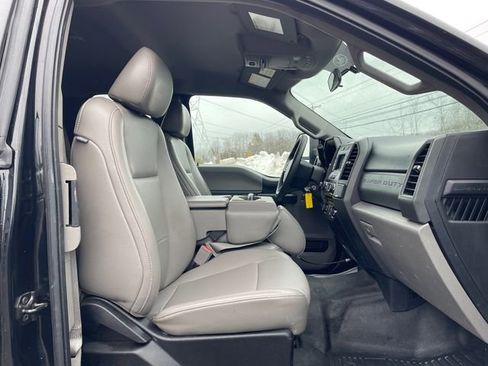 Used 2018 Ford F250 XL w/ Power Equipment Group image 16