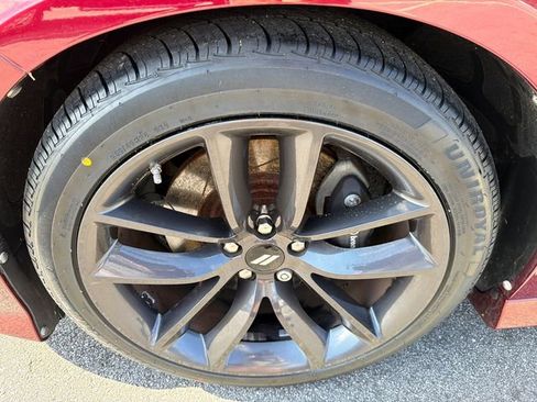 Used 2019 Dodge Charger Scat Pack w/ Plus Group image 11