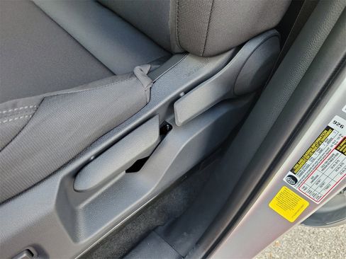 Used 2025 Toyota Tacoma SR image 16