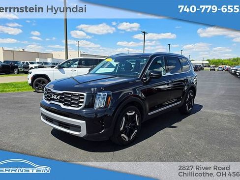 Used 2025 Kia Telluride S AWD/4WD image 3