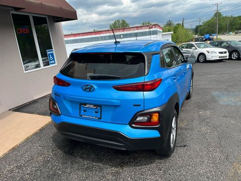 Used 2019 Hyundai Kona SE AWD/4WD image 6