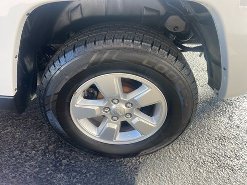 Used 2012 Jeep Liberty Sport w/ Popular Equipment Group image 15