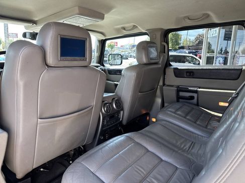 Used 2004 HUMMER H2 w/ Preferred Equipment Group AWD/4WD image 22
