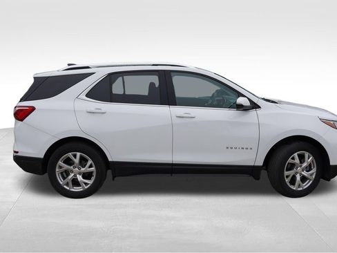 Certified 2019 Chevrolet Equinox LT AWD/4WD image 2
