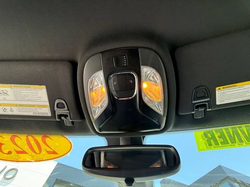 Used 2023 Jeep Compass Sport AWD/4WD image 27