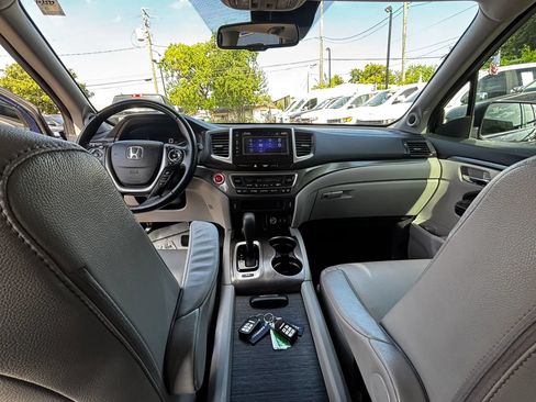 Used 2017 Honda Pilot EX-L image 14