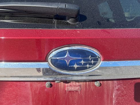 Used 2024 Subaru Ascent Limited w/ Technology Package image 9