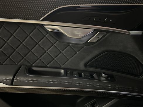 New 2025 Audi S8 image 10