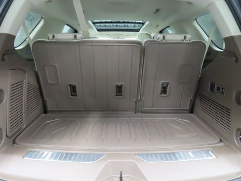 Used 2024 GMC Yukon Denali image 41