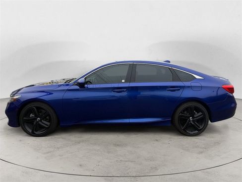 Used 2020 Honda Accord Sport image 2
