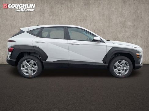 New 2026 Hyundai Kona SE image 9
