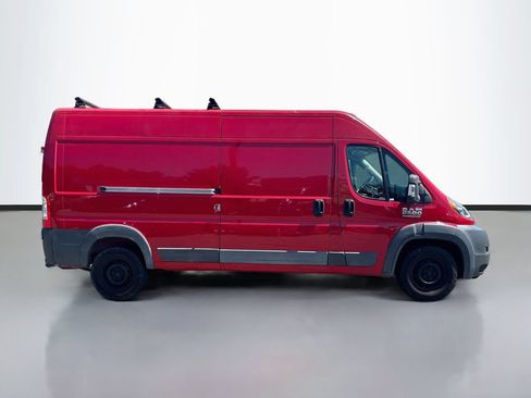 Used 2014 RAM ProMaster 2500 FWD image 2