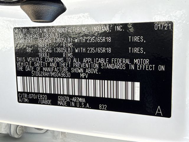 Used 2021 Toyota Highlander XLE FWD image 29