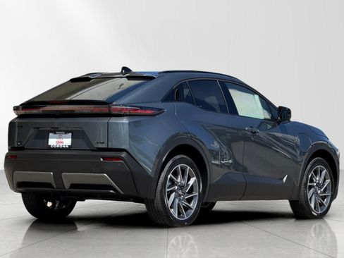 New 2026 Toyota C-HR AWD/4WD image 3