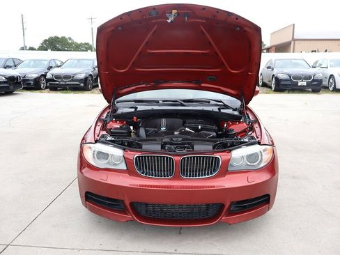 Used 2012 BMW 135i Convertible image 36