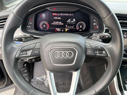 Used 2020 Audi Q7 3.0T Premium Plus w/ Premium Plus Package image 18