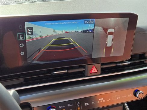 Used 2025 Kia Carnival SX w/ SX Dark Edition Package image 22