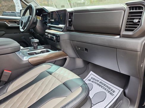 Used 2023 Chevrolet Silverado 1500 RST w/ All Star Edition Plus image 39