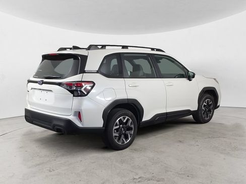 Certified 2026 Subaru Forester AWD/4WD image 5
