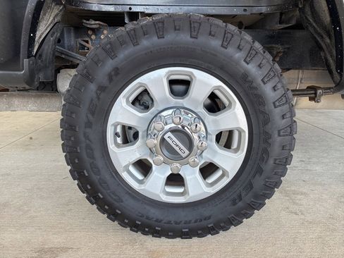 Used 2023 Ford F250 XLT image 34