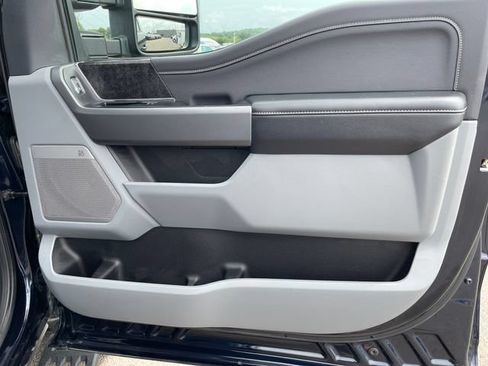 Used 2025 Ford F250 XLT w/ Black Appearance Package AWD/4WD image 37
