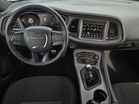 Used 2023 Dodge Challenger R/T w/ Blacktop Package image 10