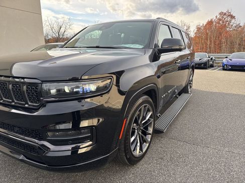 Used 2024 Jeep Grand Wagoneer L Series II w/ Quick Order Packagew 28T image 4