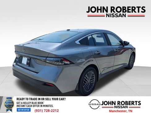 Certified 2026 Nissan Sentra SV w/ SV Convenience Package FWD image 16