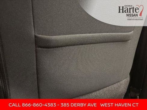 Certified 2023 Nissan Rogue SV image 22