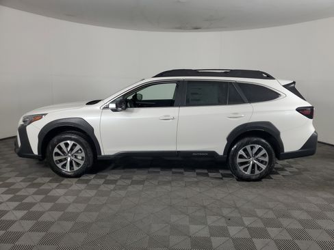New 2025 Subaru Outback Premium image 7