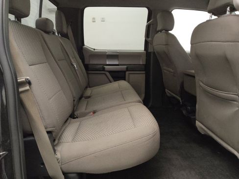 Used 2015 Ford F150 XLT w/ Equipment Group 302A Luxury image 19