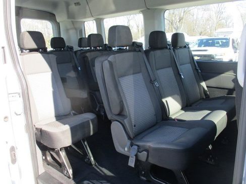 Used 2022 Ford Transit 350 XLT image 4
