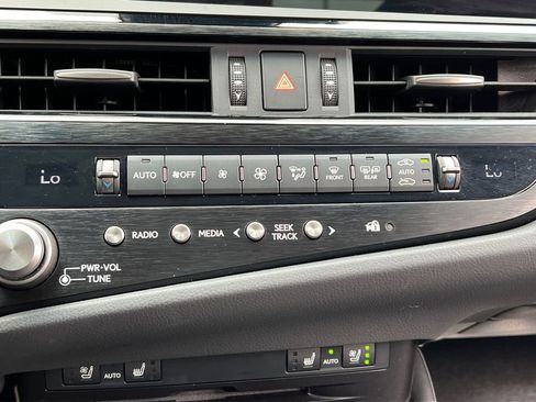 Used 2022 Lexus ES 350 F Sport image 21